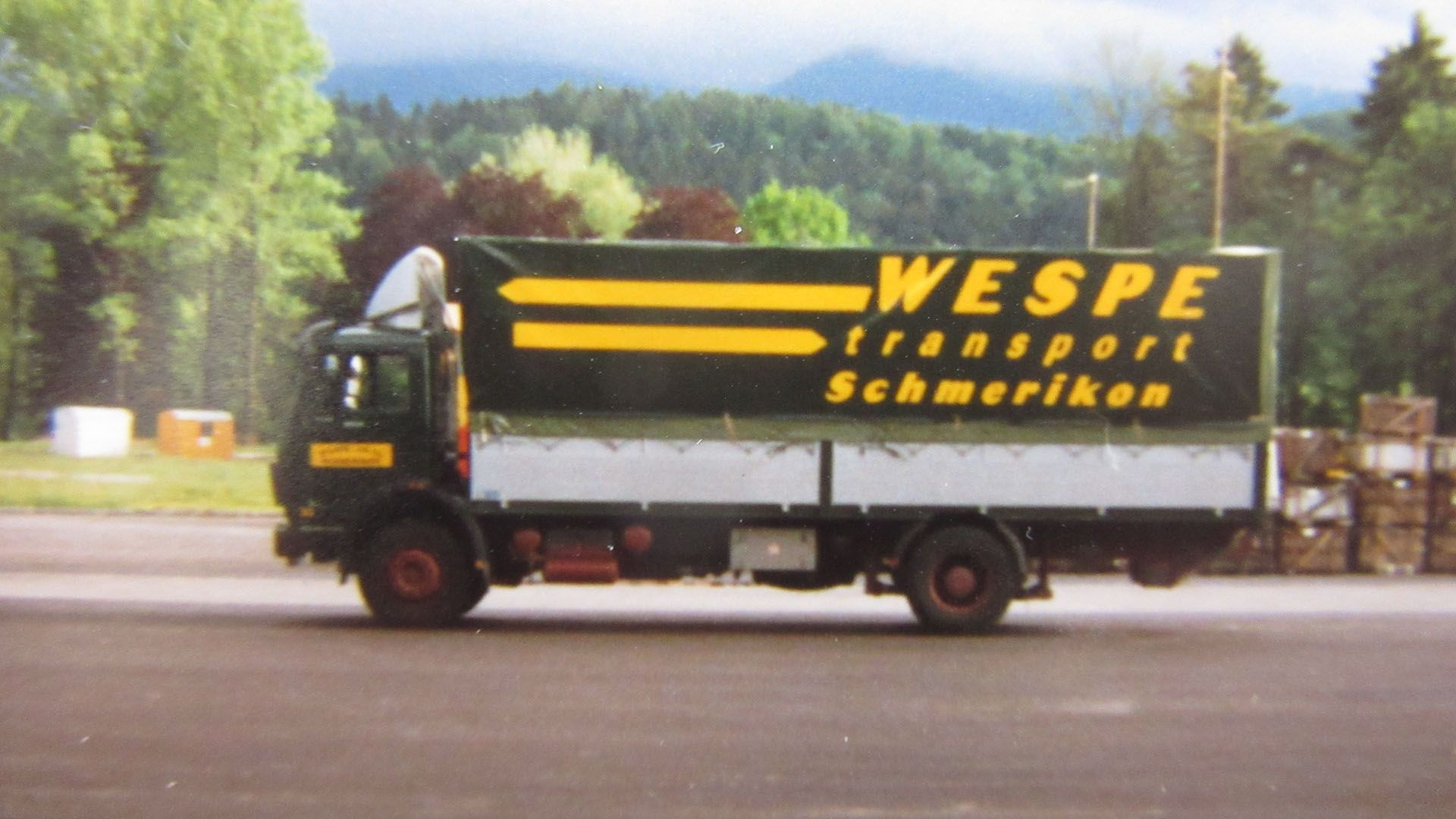 Bild eines alten Wespe-LKW