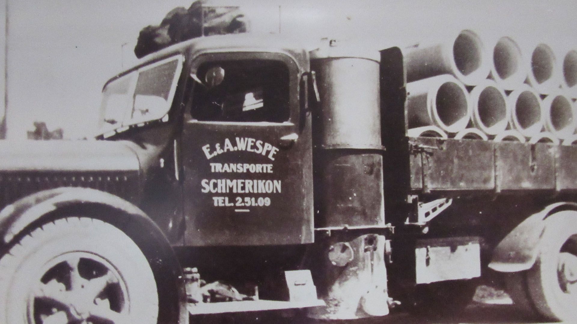 Altes Bild eines Wespe-LKW